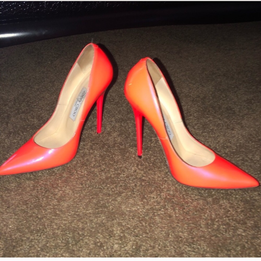 ❌SOLD❌🎉HP🎉JIMMY CHOO NEON ORANGE FLAME PUMPS - Picture 7 of 8